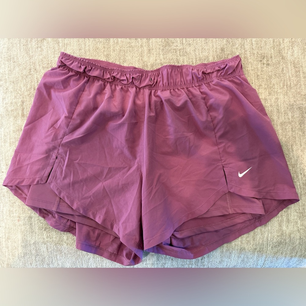 Nike Shorts w/ build in bike shorts liner size L